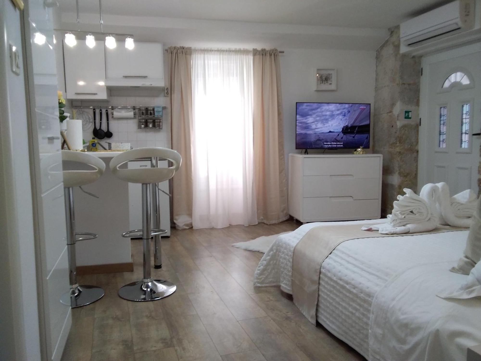 Private Apartments In Diocletians Palace Split Dış mekan fotoğraf